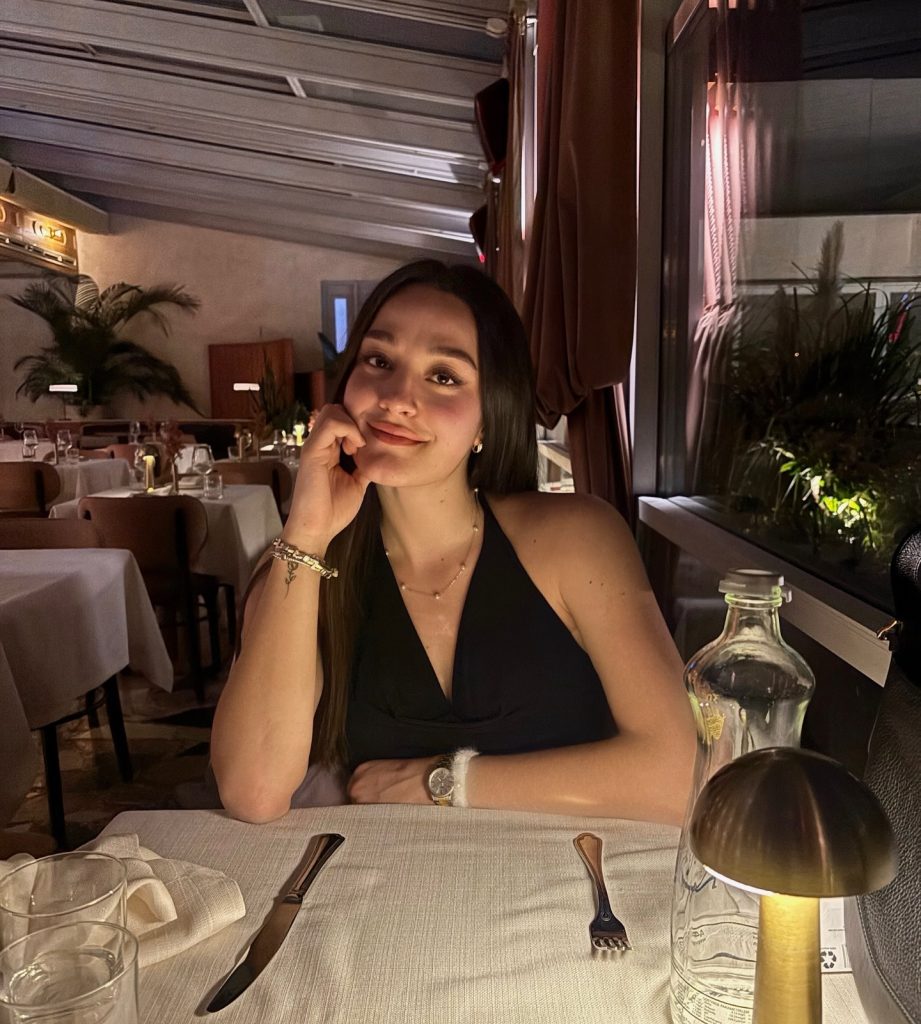 Yavuz Kara'nin Sevgilisi Naz Trak