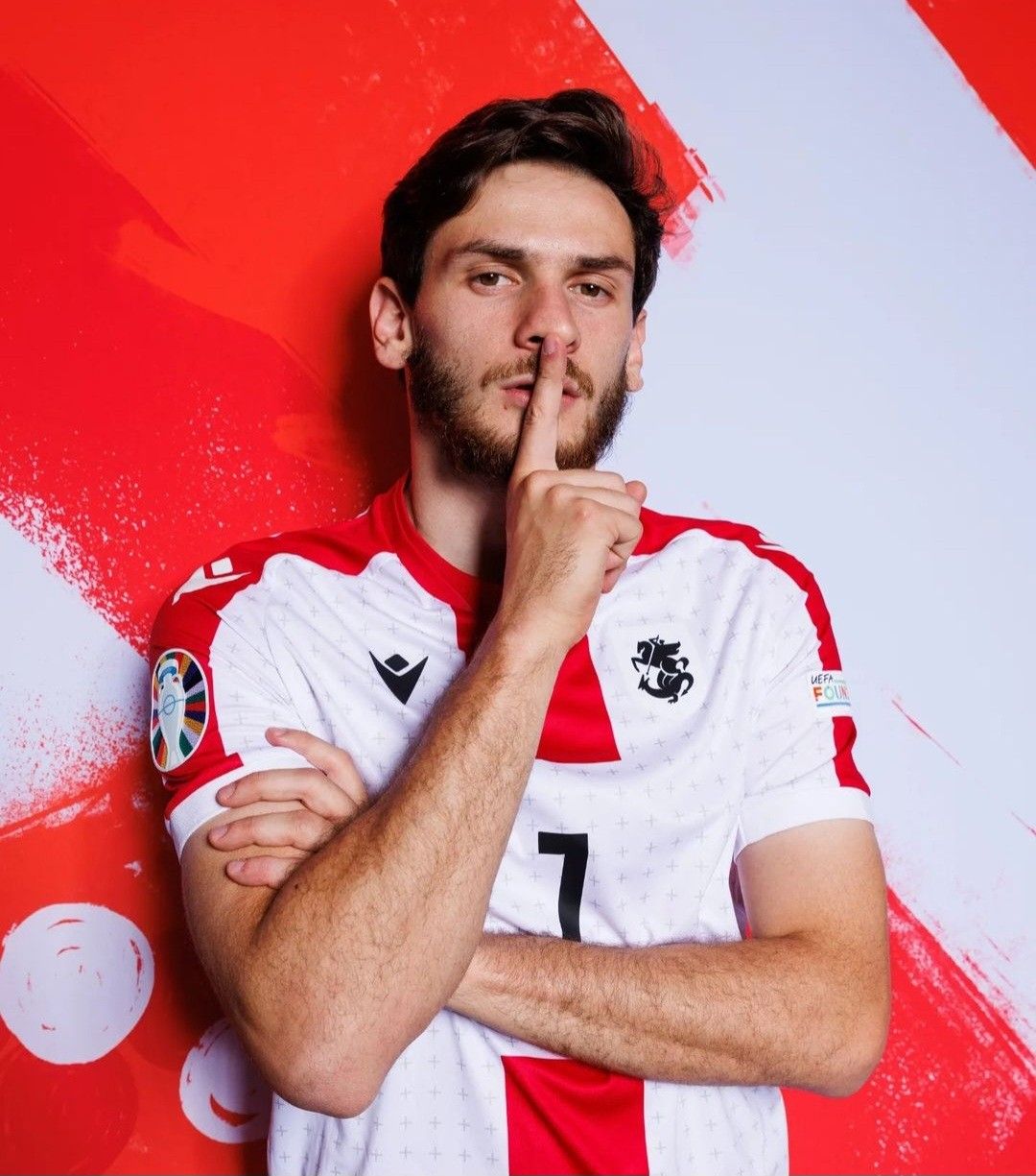 Khvicha Kvaratskhelia Forma Numarası Khvicha Kvaratskhelia Forma Numarası