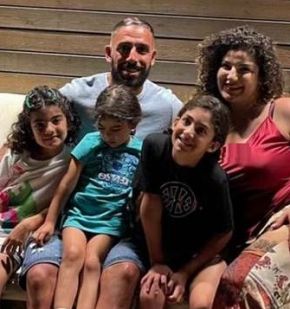 Ashkan Dejagah Ailesi