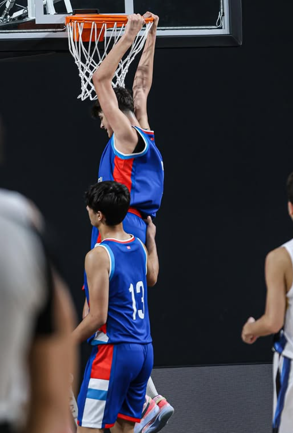 Darius Karutasu Fotoğrafı