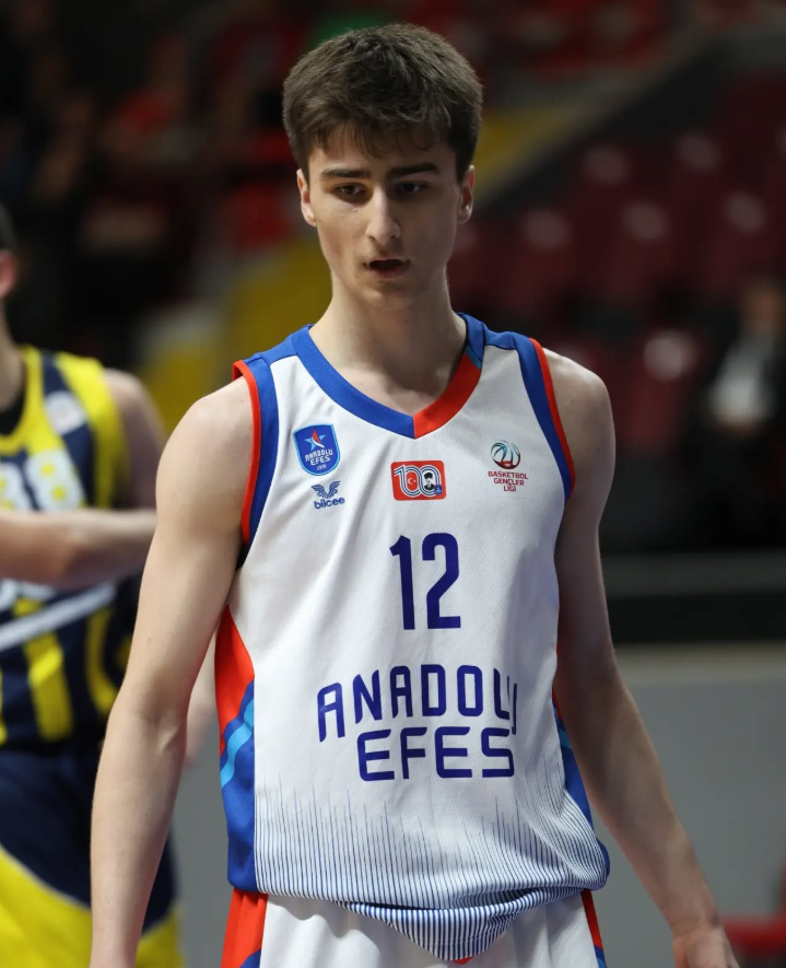 Mert Kocagözoğlu Duvar Kağıdı