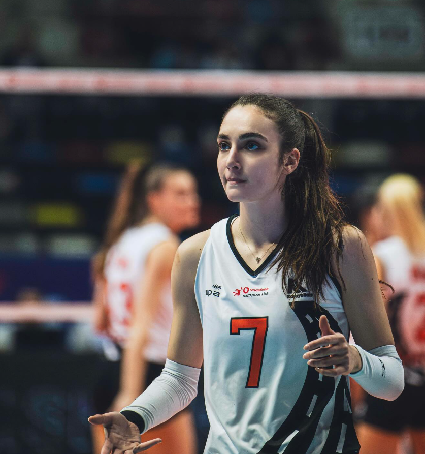 Berka Buse Özden Resimleri