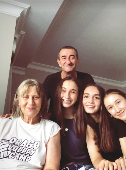 Berka Buse Özden ailesi