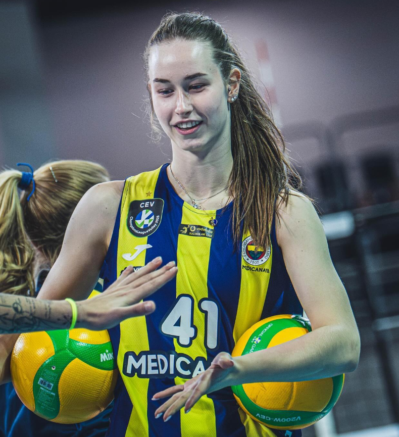 Liza Safronova Resimleri