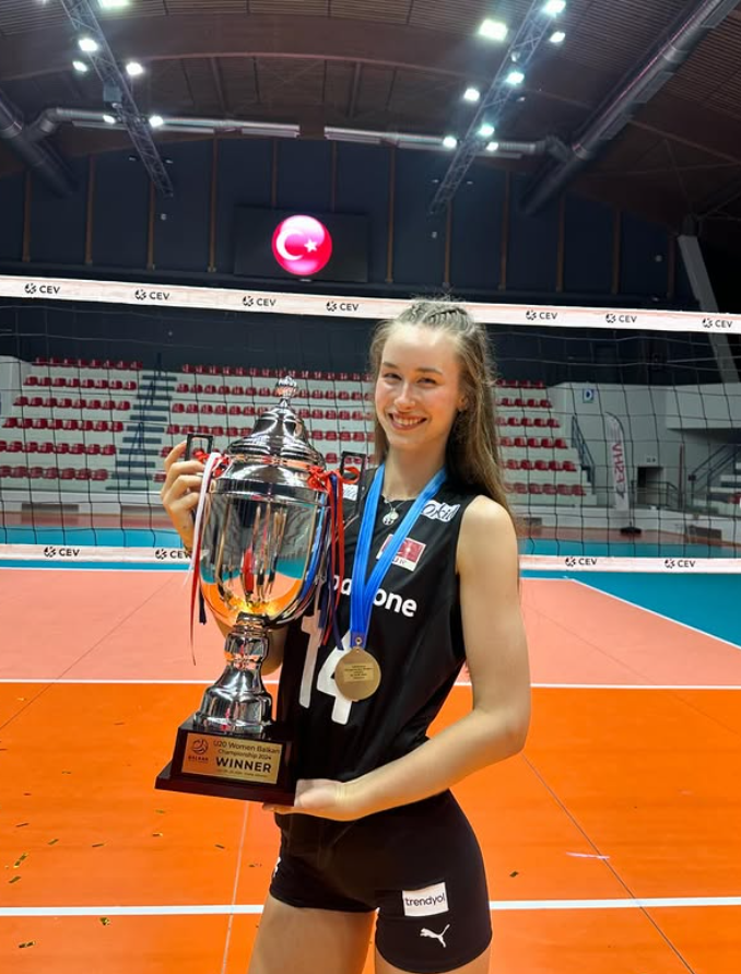 Liza Safronova ödülleri