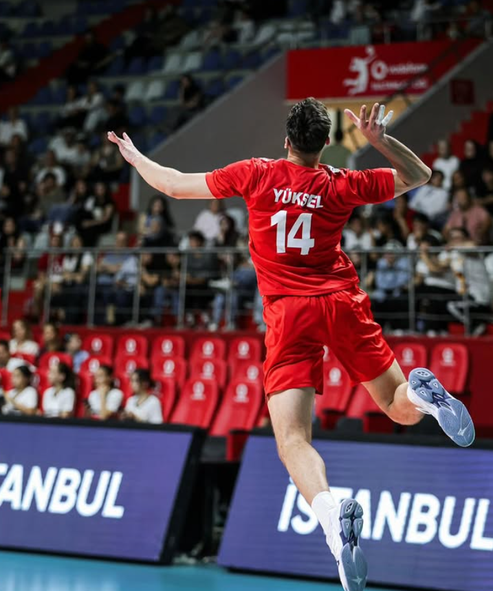 Gökçen Yüksel Resimleri Gökçen Yüksel Resimleri