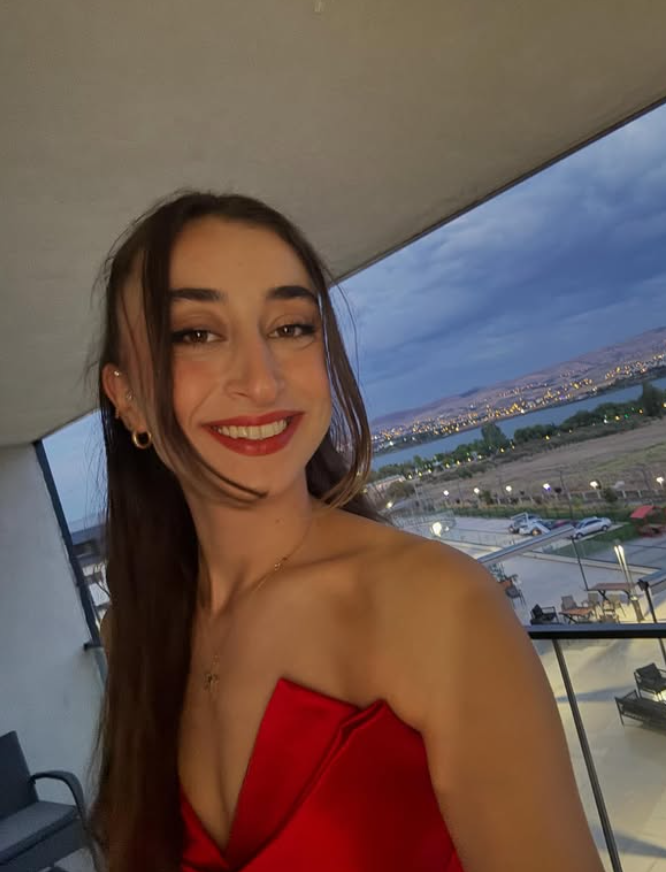 Elif Şahin burcu