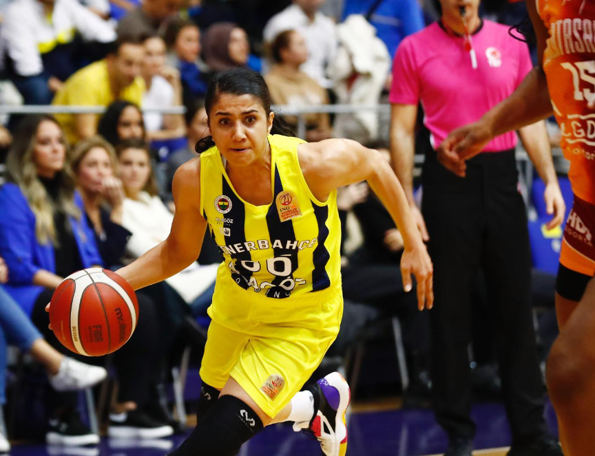 Merve Aydın Fotoğrafları