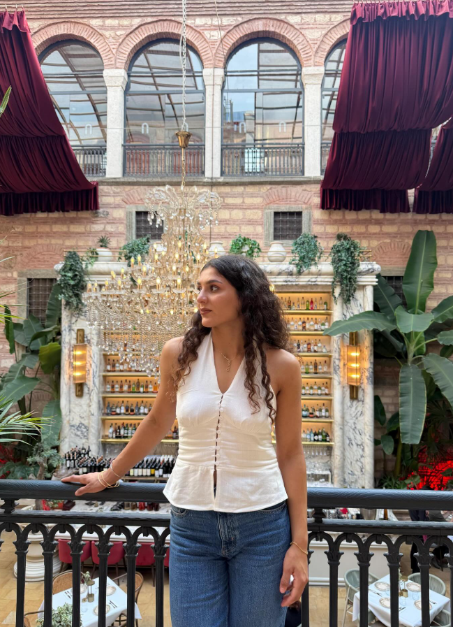 Nesrin Baş Fotoğrafı