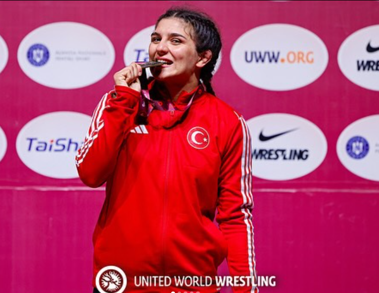 Nesrin Baş ödülleri