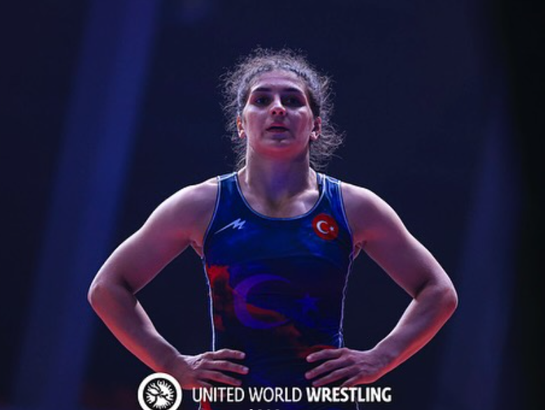 Nesrin Baş güreş