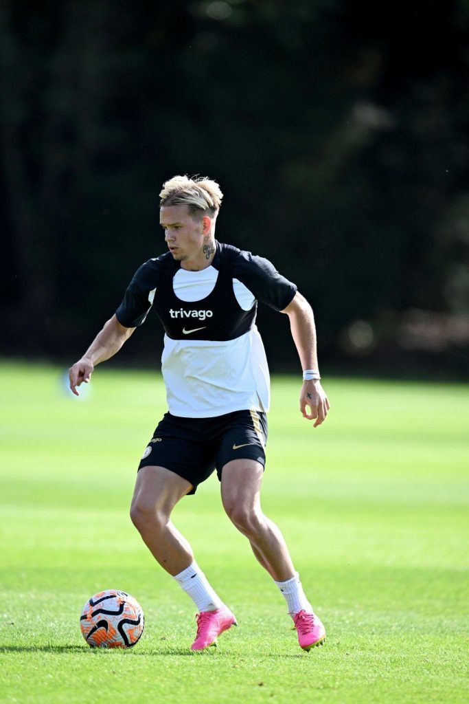 Mudryk Antrenmanları