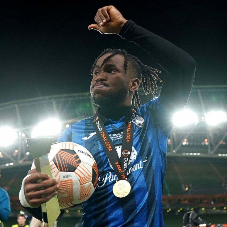 Ademola Lookman Duvar Kağıdı Ademola Lookman Duvar Kağıdı