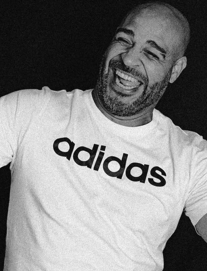 Profil Fotoğrafı Adriano
