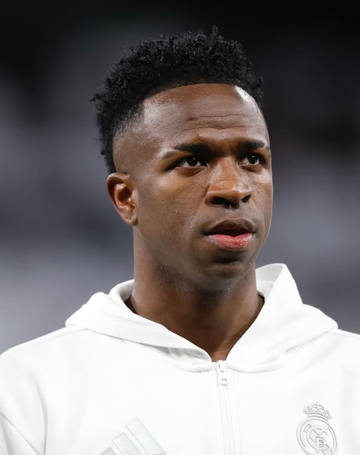 Vinícius Júnior Mobil Duvar Kağıdı