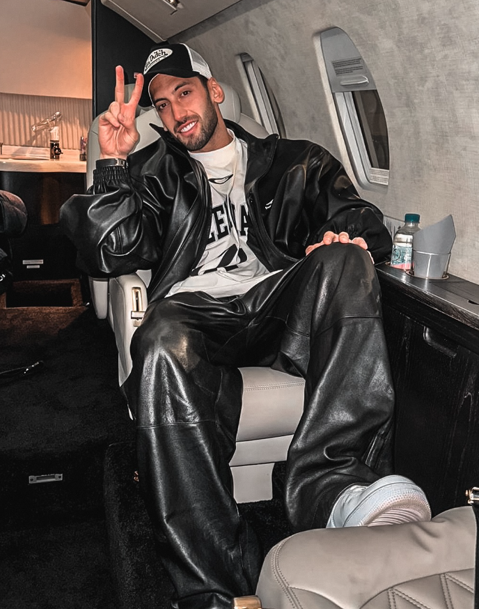 Hakan Çalhanoğlu Hayatı Hakan Çalhanoğlu Hayatı