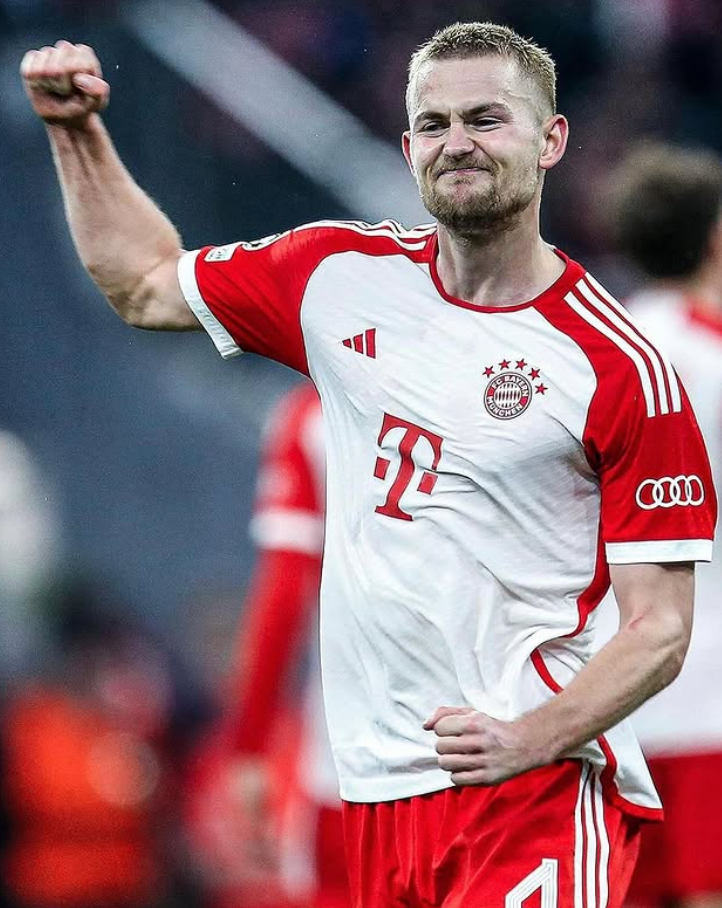 Matthijs de Ligt Futbol Resmi Matthijs de Ligt Futbol Resmi